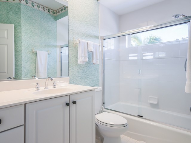 BOCA GRANDE 3 BEDROOM VACATION RENTAL WITH PARTIAL GULF VIEW